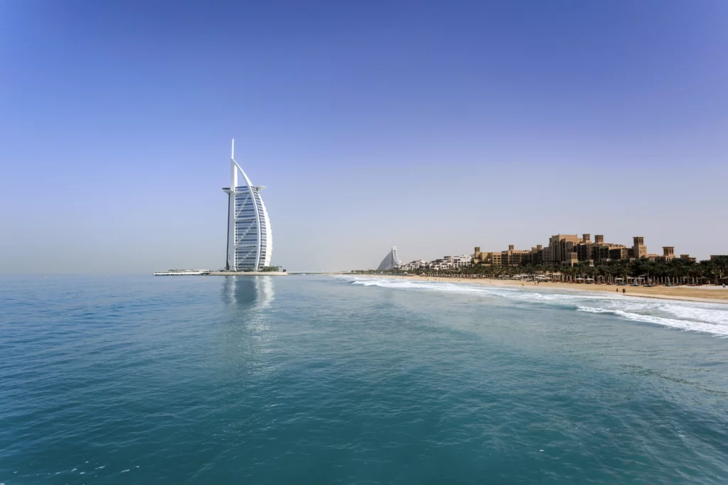 dubai assurance vie luxembourgeoise colbr dubai